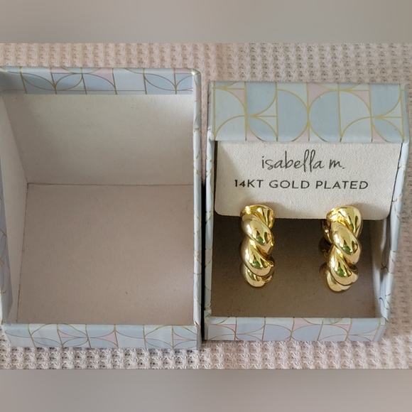 ISABELLA M EARRINGS - Picture 3 of 9